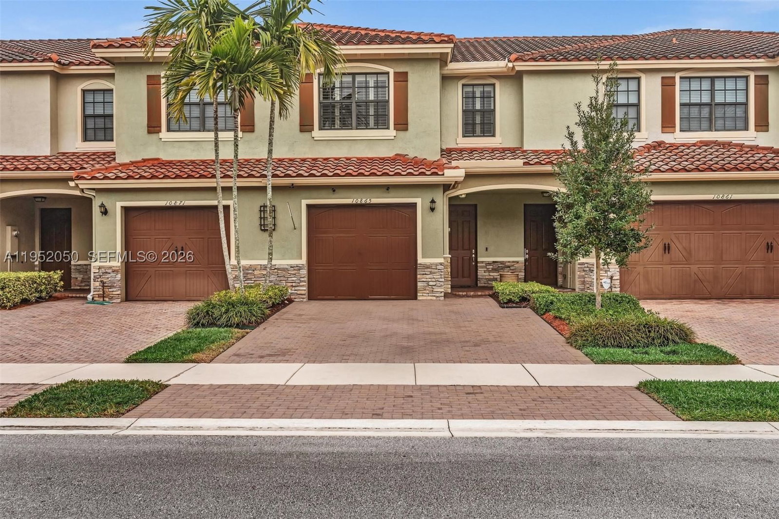 Real estate property located at 10865 72nd Pl, Broward, Parkland Village Replat O, Parkland, FL