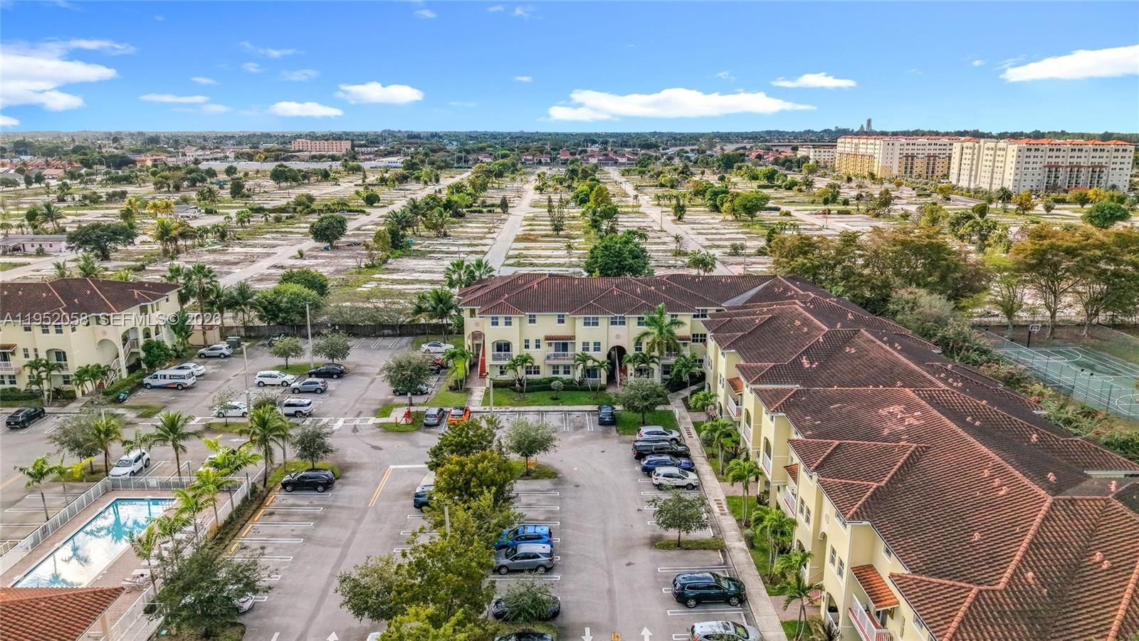 Real estate property located at 260 109th Ave #206, Miami-dade, Century Park West, Miami, FL