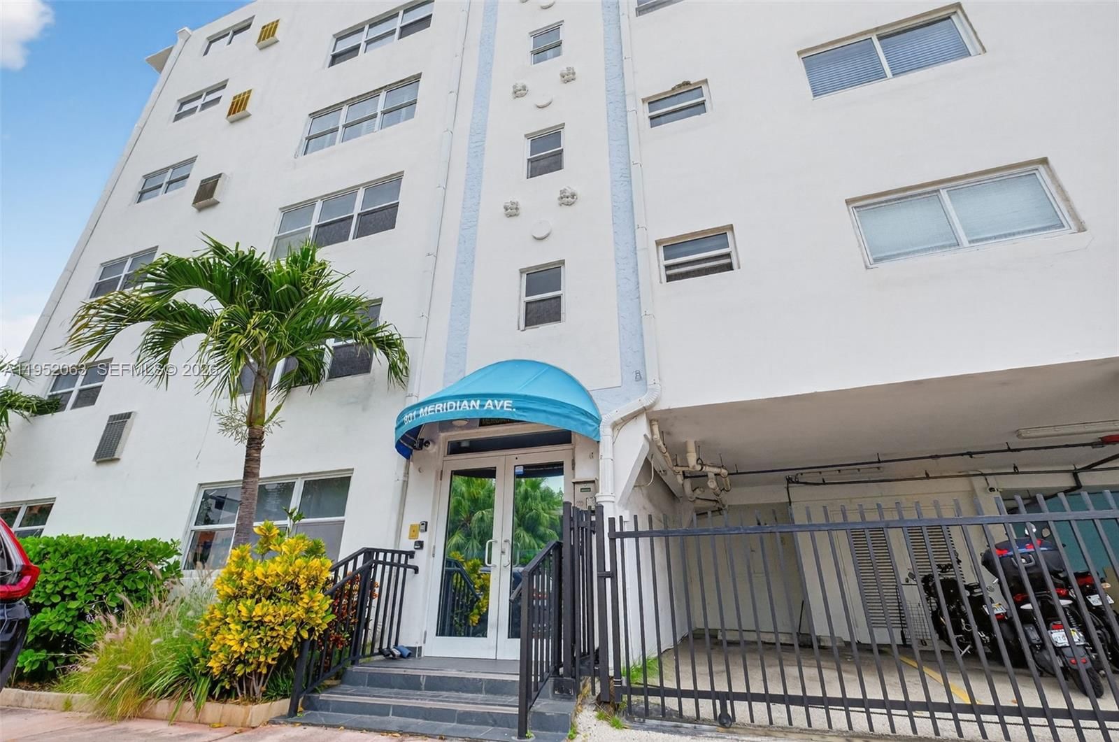 Real estate property located at 801 Meridian Ave PHB, Miami-dade, 801 Meridian Ave Condo Ap, Miami Beach, FL