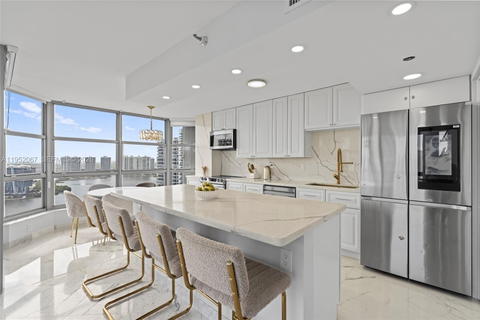 Real estate property located at 3500 Mystic Pointe Dr #2908, Miami-dade, Mystic Pointe Tower 400 C, Aventura, FL