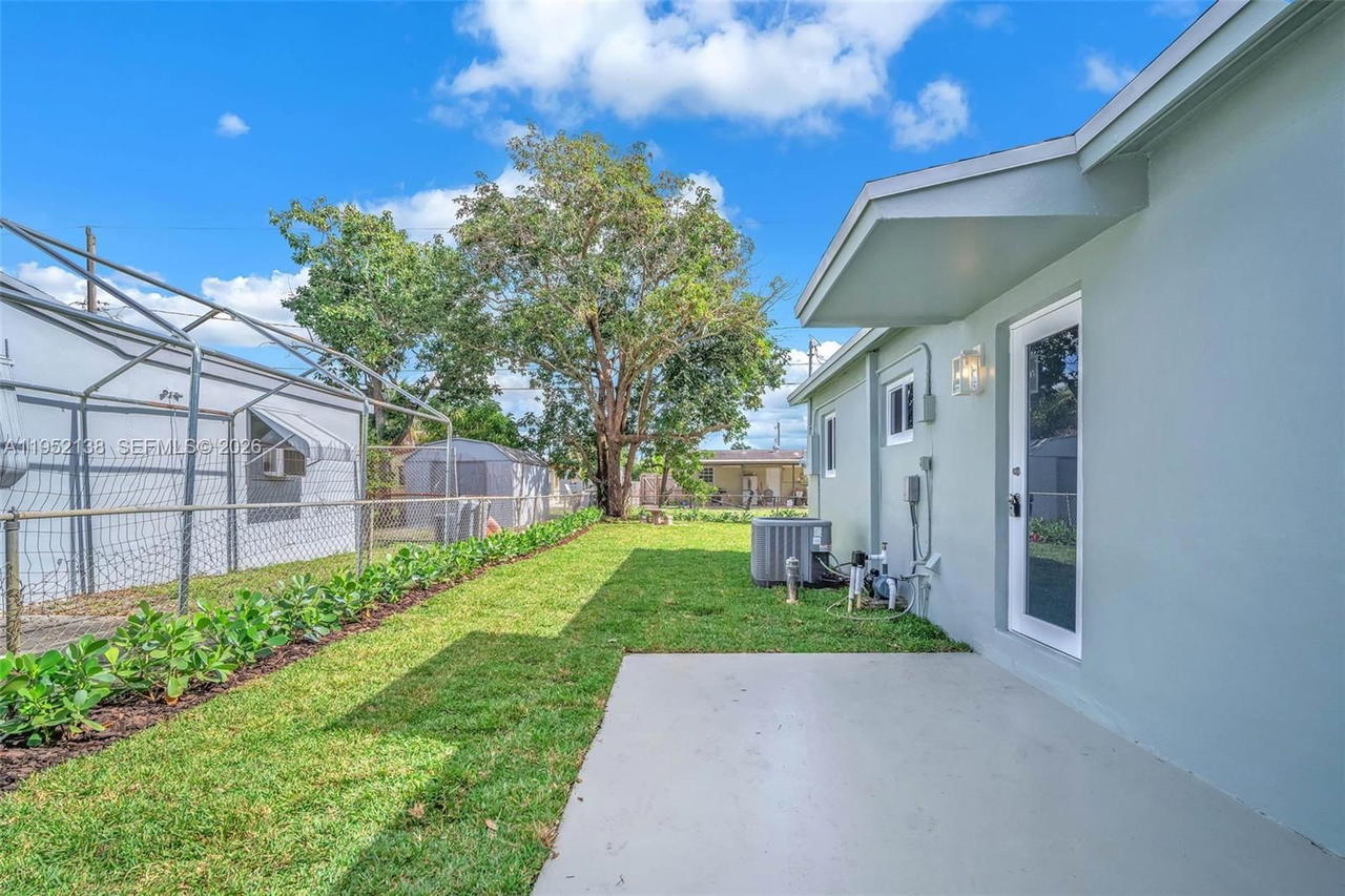 Real estate property located at 1401 70th Ter, Broward, Boulevard Heights Sec 4, Hollywood, FL