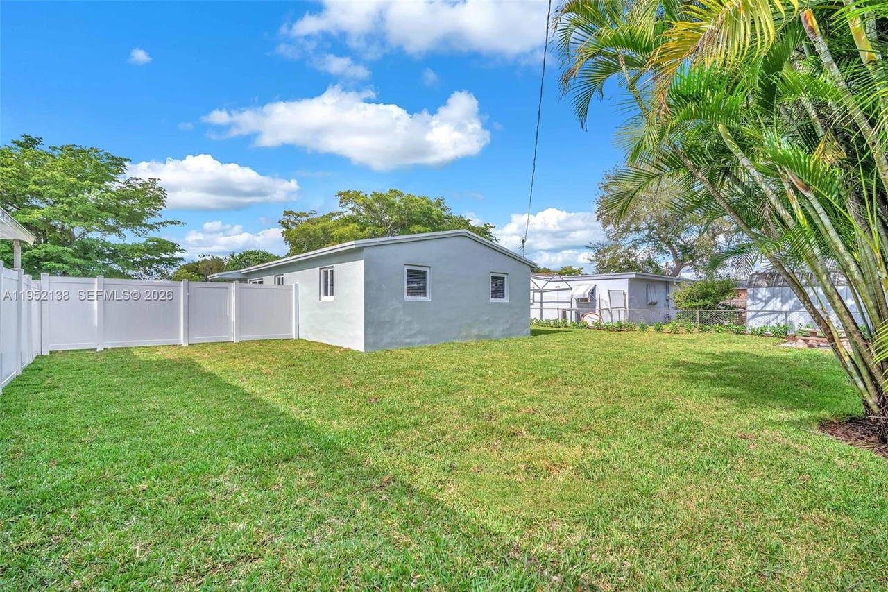 Real estate property located at 1401 70th Ter, Broward, Boulevard Heights Sec 4, Hollywood, FL