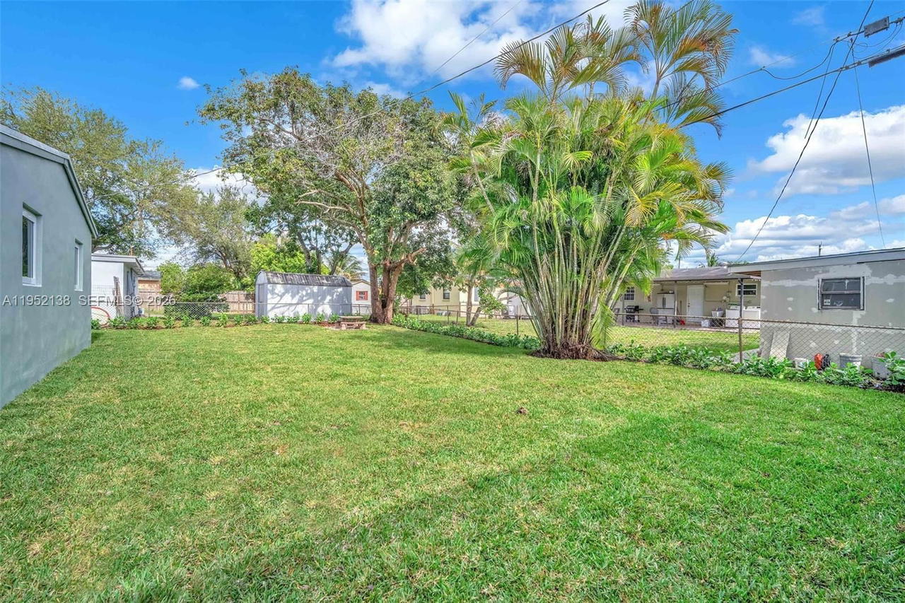 Real estate property located at 1401 70th Ter, Broward, Boulevard Heights Sec 4, Hollywood, FL