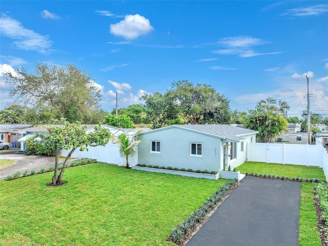 Real estate property located at 1401 70th Ter, Broward, Boulevard Heights Sec 4, Hollywood, FL