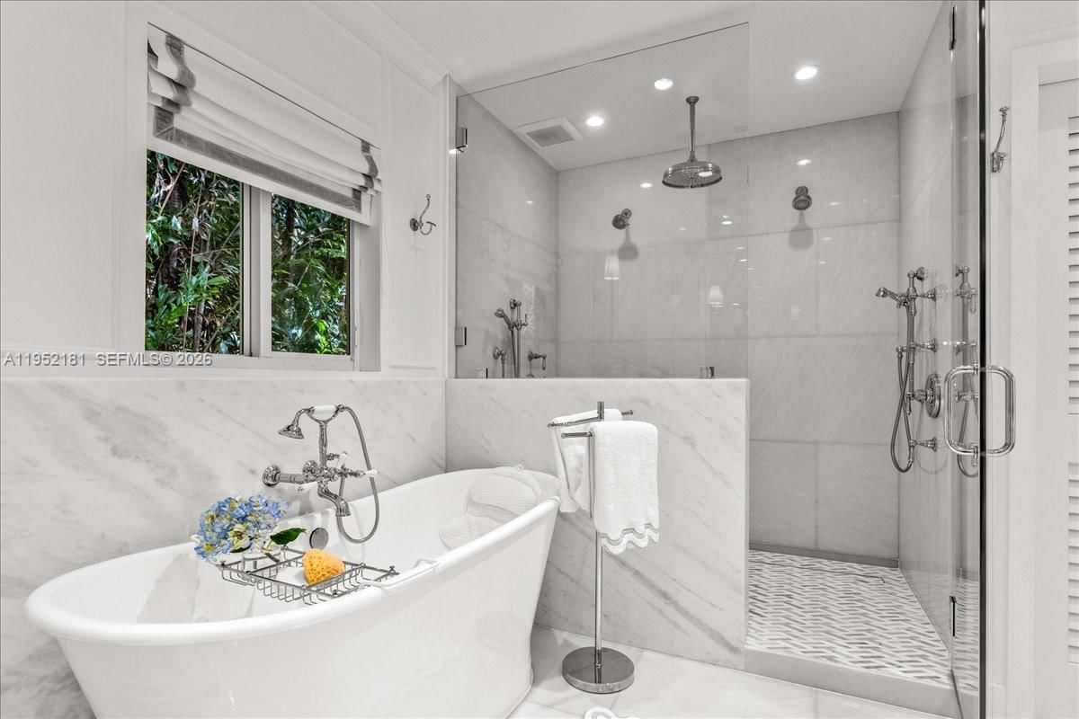 Real estate property located at 722 Aledo Ave, Miami-dade, C Gab Country Club Sec 6, Coral Gables, FL