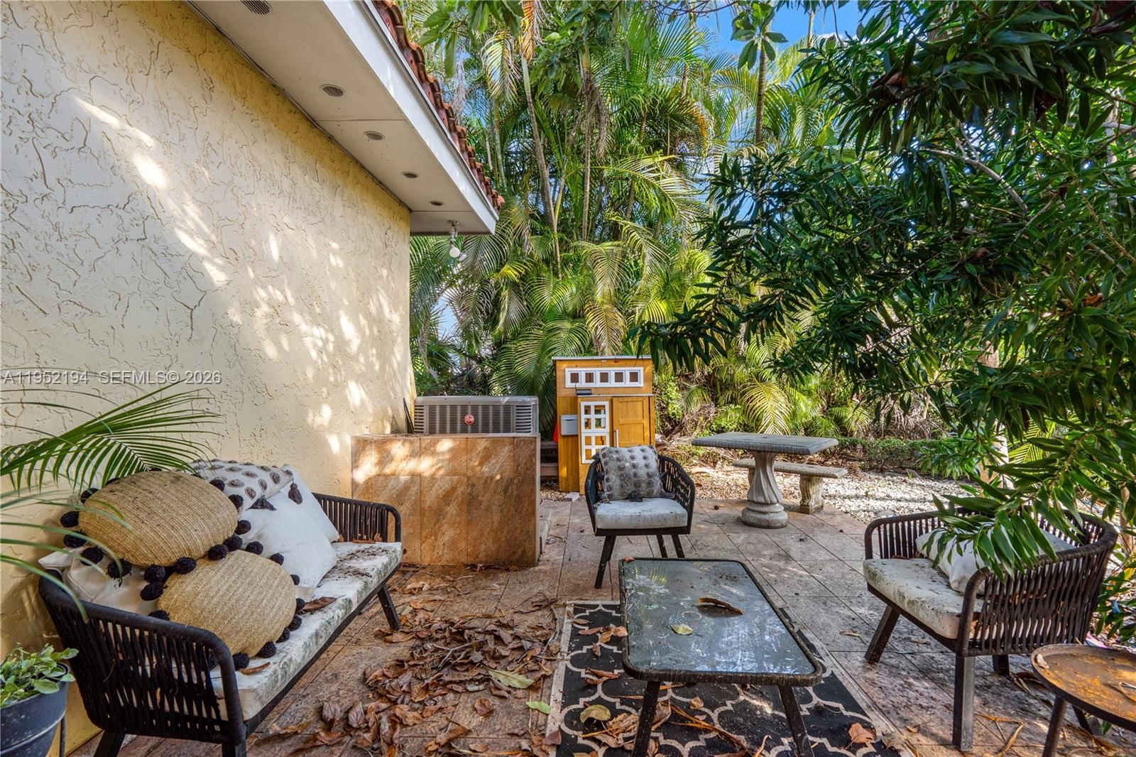Real estate property located at 1561 Bird Rd, Miami-dade, C Gab Country Club Sec 4, Coral Gables, FL