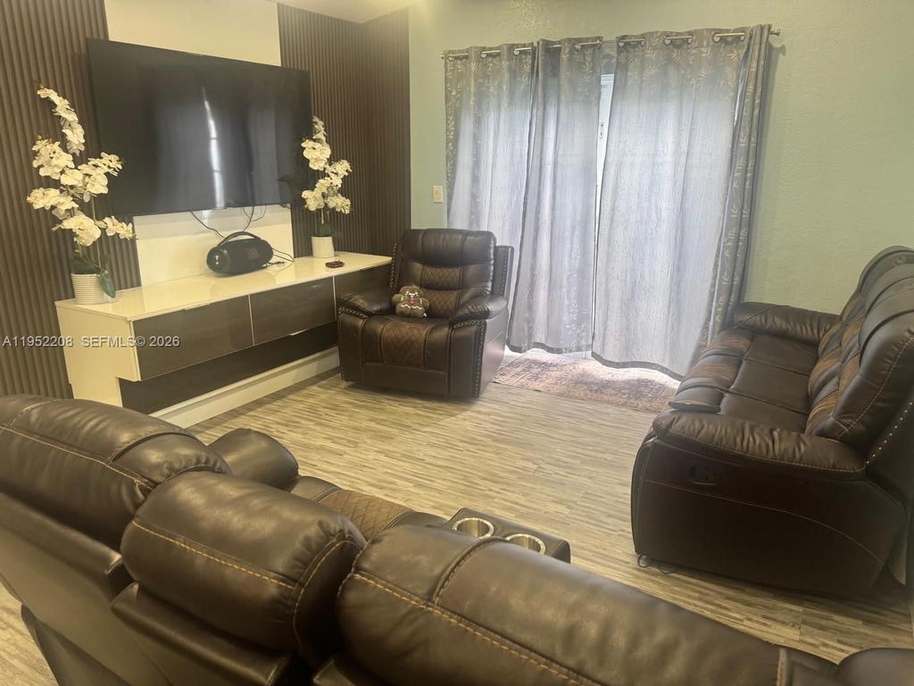Real estate property located at 19700 6th Pl, Miami-dade, Sierra Mirada, Miami Gardens, FL