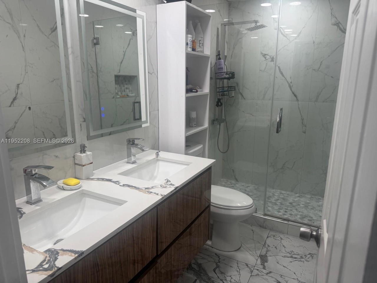Real estate property located at 19700 6th Pl, Miami-dade, Sierra Mirada, Miami Gardens, FL