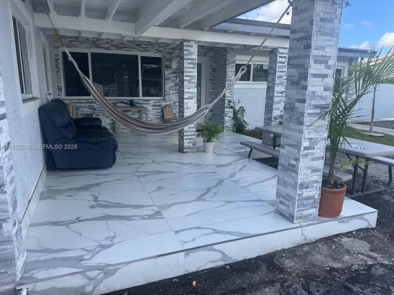 Real estate property located at 19700 6th Pl, Miami-dade, Sierra Mirada, Miami Gardens, FL