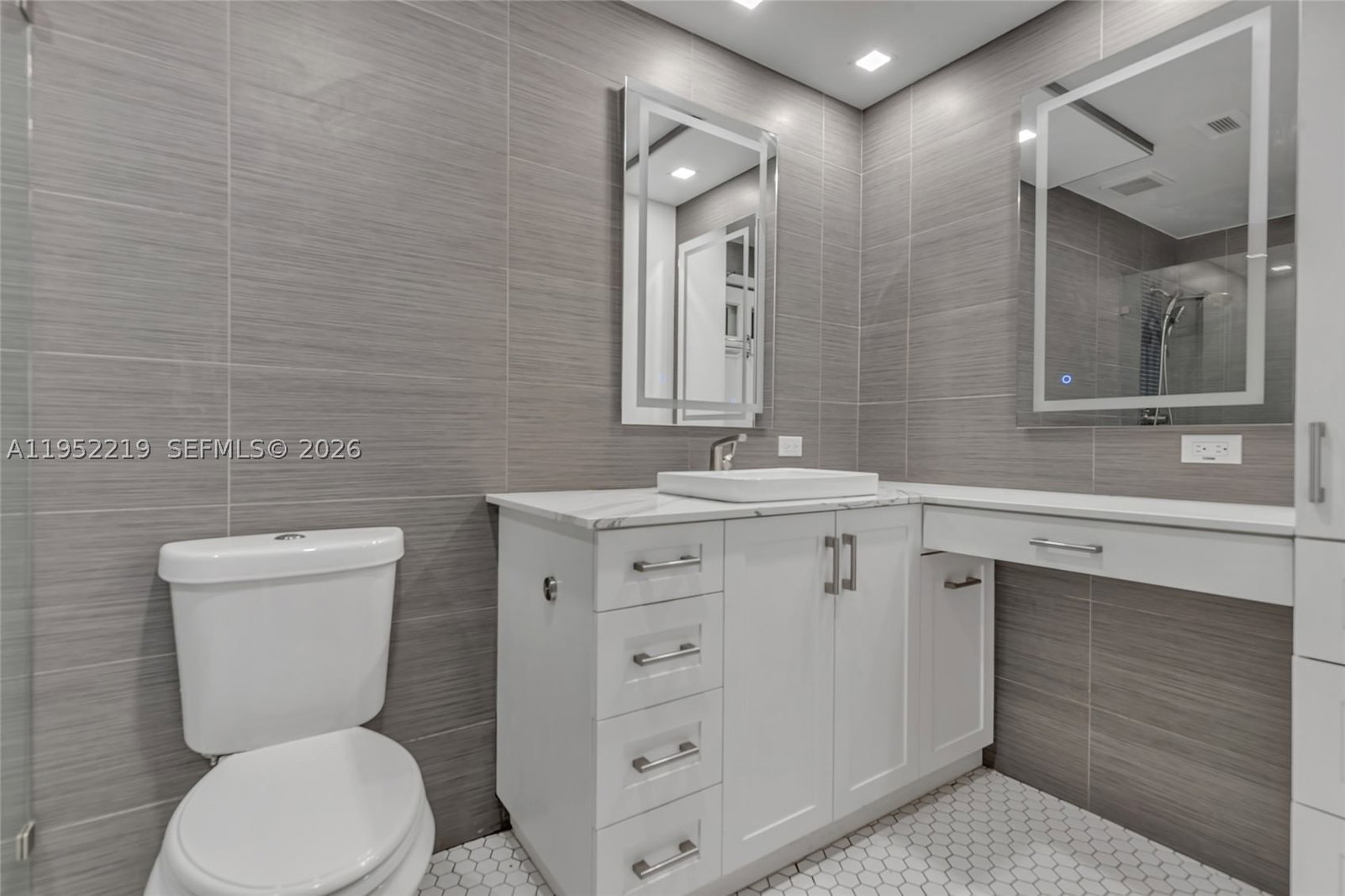 Real estate property located at 1050 Summit Trail Cir B, Palm Beach, Summit Pines Unit 3, West Palm Beach, FL