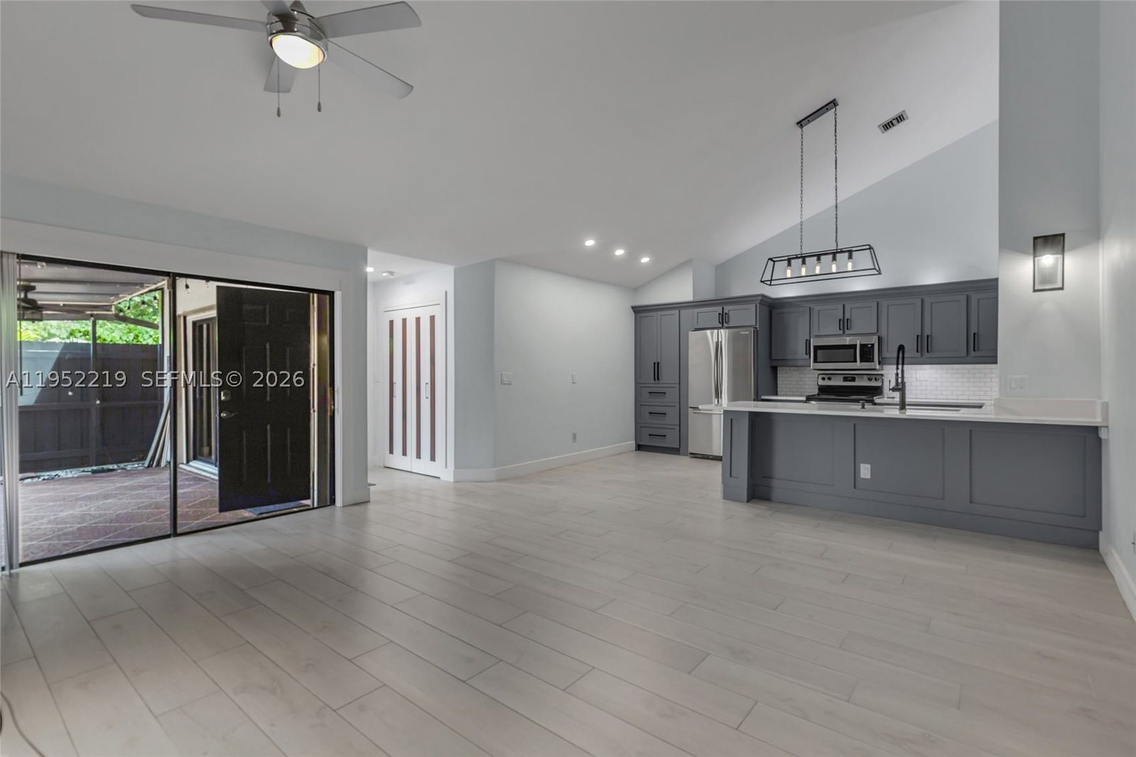 Real estate property located at 1050 Summit Trail Cir B, Palm Beach, Summit Pines Unit 3, West Palm Beach, FL