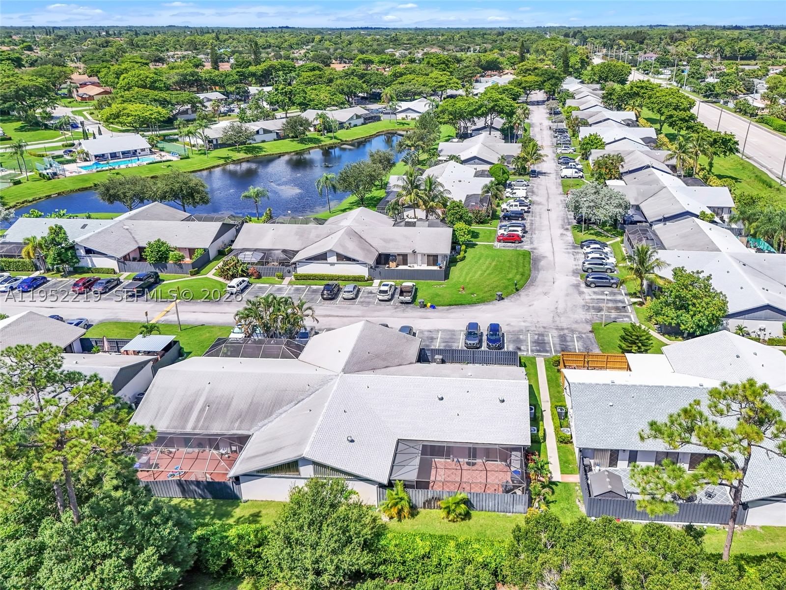 Real estate property located at 1050 Summit Trail Cir B, Palm Beach, Summit Pines Unit 3, West Palm Beach, FL