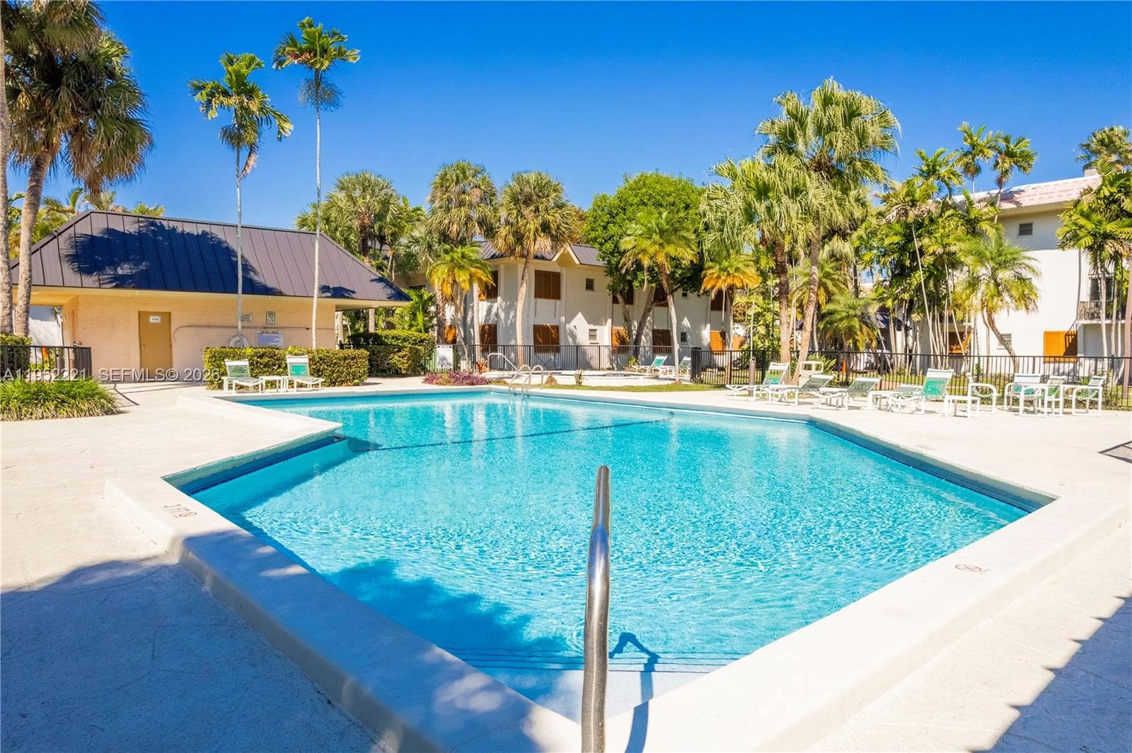 Real estate property located at 9490 77th Ave N1, Miami-dade, Kingston Square Condo, Miami, FL