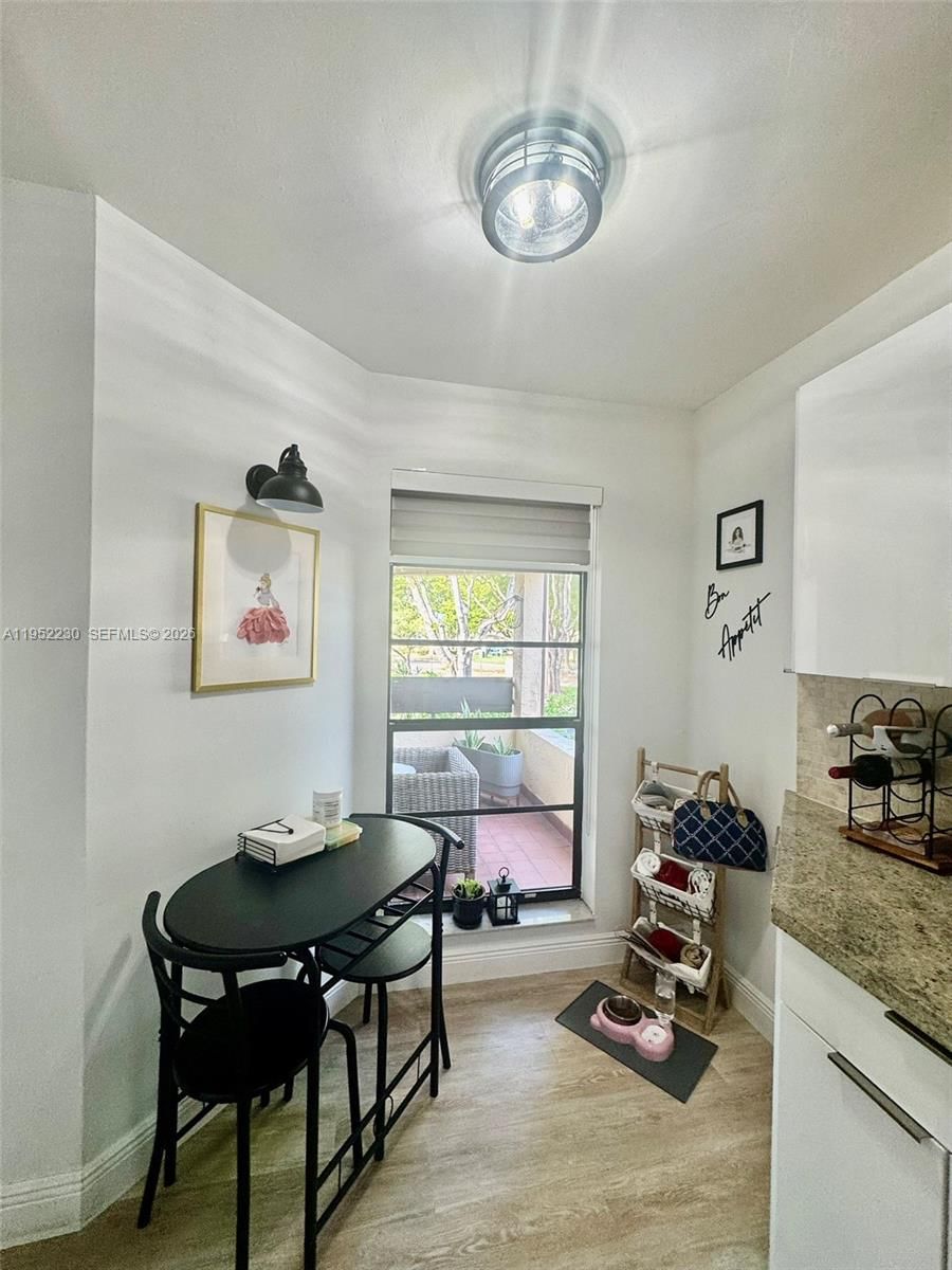 Real estate property located at 8810 123rd Ct M202, Miami-dade, Kenland Bend North Condo, Miami, FL