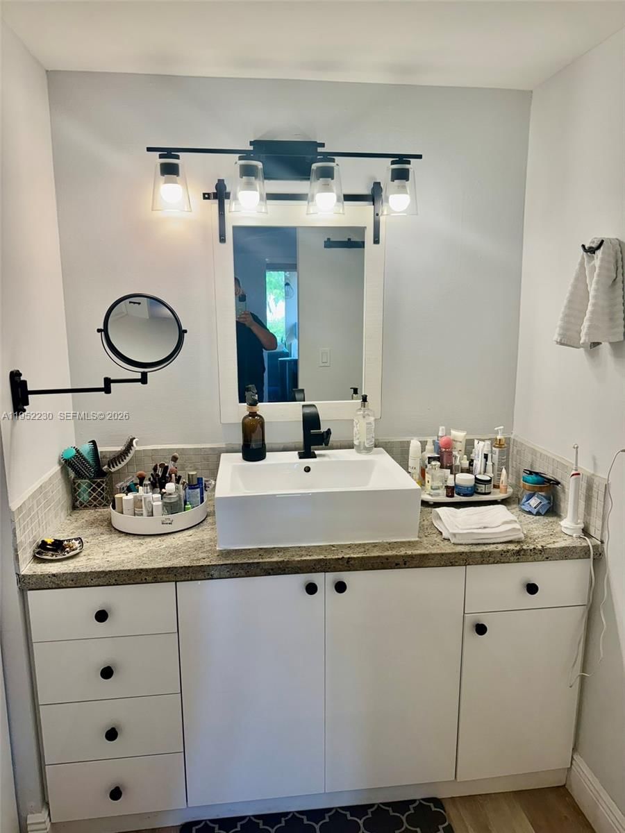 Real estate property located at 8810 123rd Ct M202, Miami-dade, Kenland Bend North Condo, Miami, FL