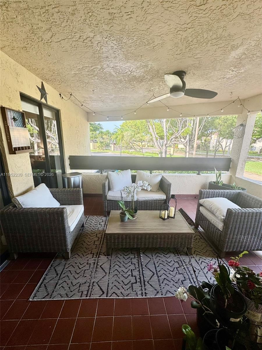 Real estate property located at 8810 123rd Ct M202, Miami-dade, Kenland Bend North Condo, Miami, FL