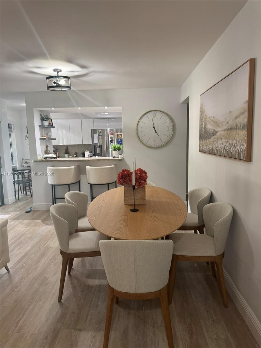 Real estate property located at 8810 123rd Ct M202, Miami-dade, Kenland Bend North Condo, Miami, FL