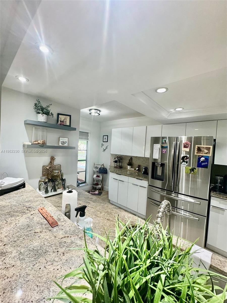 Real estate property located at 8810 123rd Ct M202, Miami-dade, Kenland Bend North Condo, Miami, FL