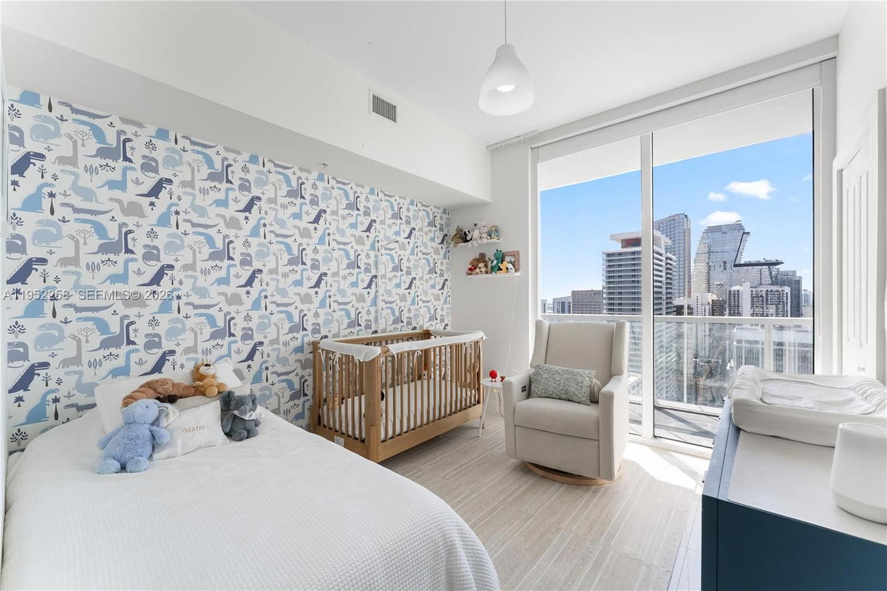 Real estate property located at 244 Biscayne Blvd #4407, Miami-dade, Vizcayne North Condo, Miami, FL