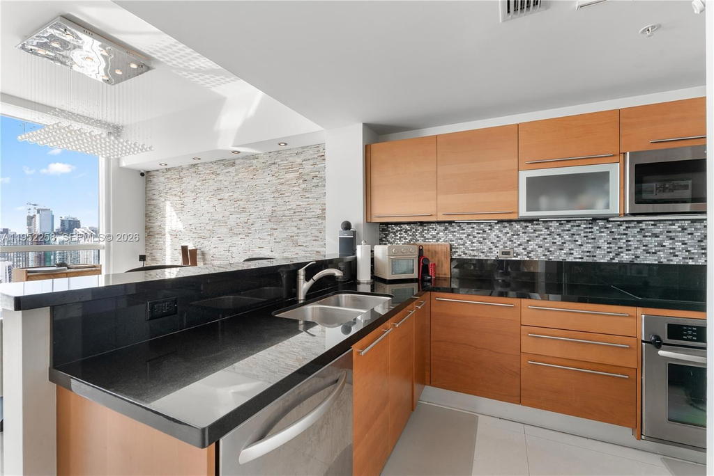 Real estate property located at 244 Biscayne Blvd #4407, Miami-dade, Vizcayne North Condo, Miami, FL