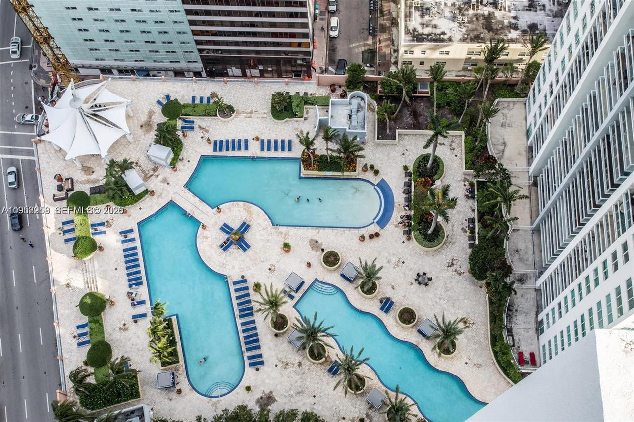 Real estate property located at 244 Biscayne Blvd #4407, Miami-dade, Vizcayne North Condo, Miami, FL