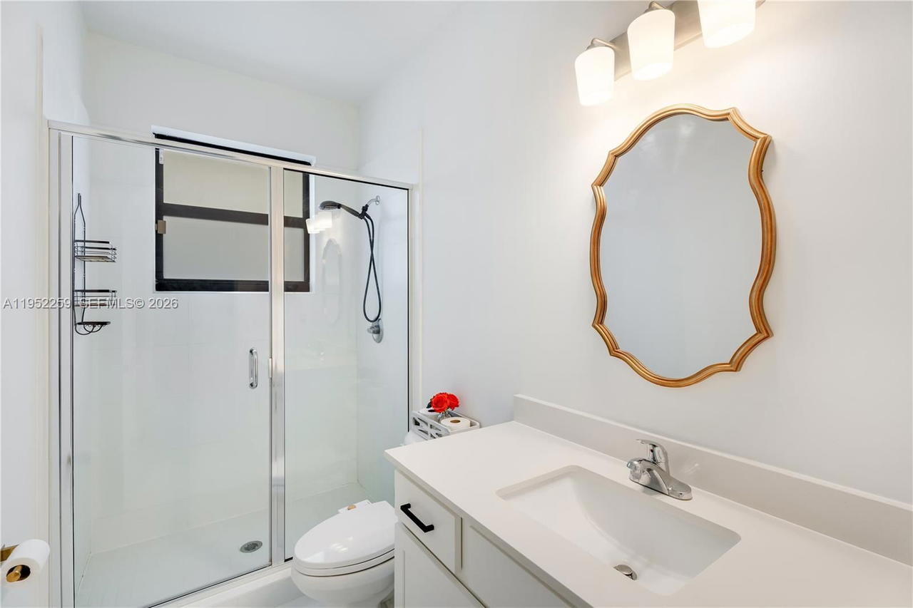 Real estate property located at 19410 124th Ct, Miami-dade, San Antonio Estates, Miami, FL