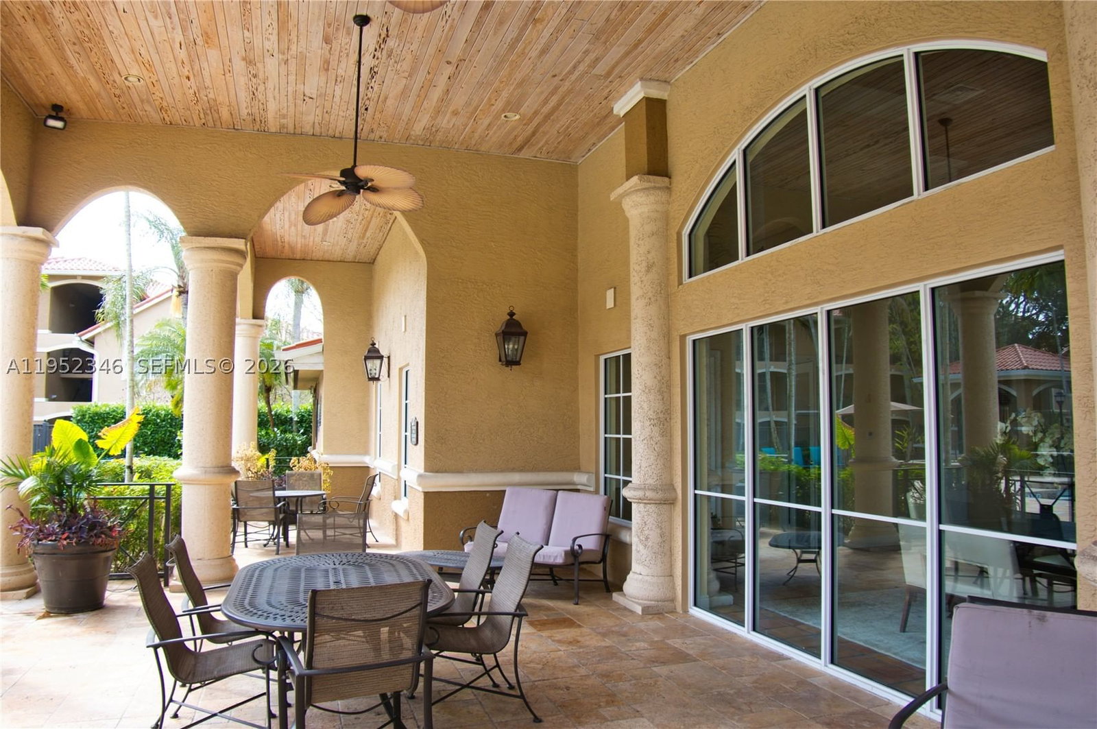 Real estate property located at 100 117th Ter #2303, Broward, Marquesa Condo, Pembroke Pines, FL