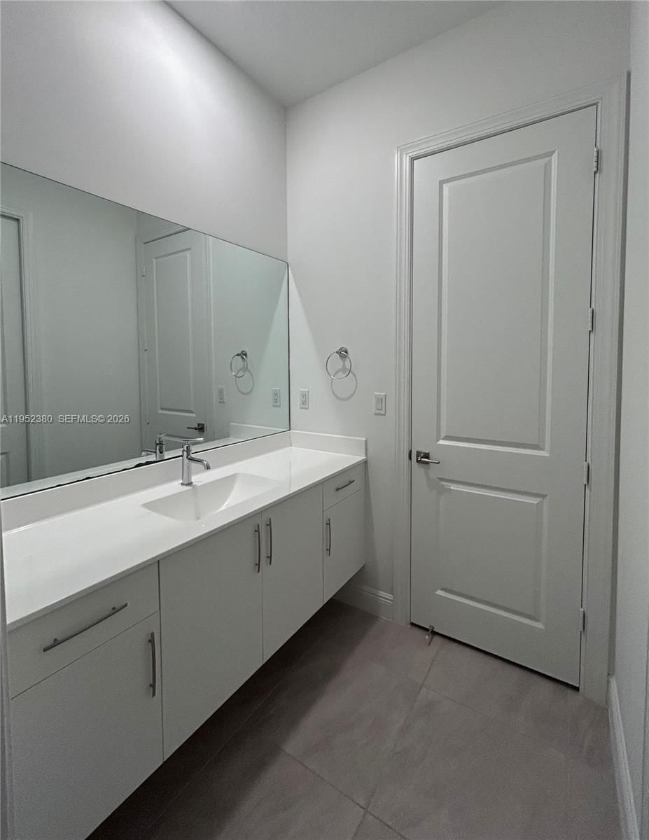 Real estate property located at 12160 Baypoint Cir, Broward, Parkland Bay, Parkland, FL