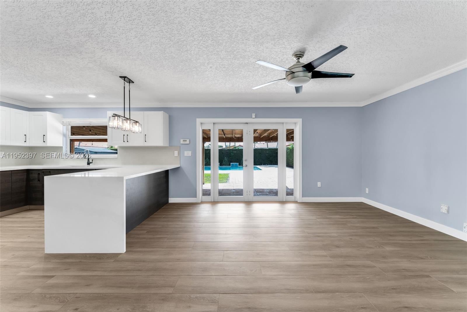 Real estate property located at 13210 21st St, Miami-dade, Tamiami Lakes Sec 1, Miami, FL