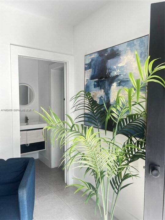 Real estate property located at 15 52nd St, Miami-dade, Railway Shops Addn 2nd Am, Miami, FL