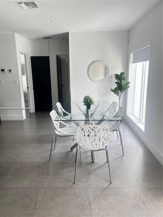 Real estate property located at 15 52nd St, Miami-dade, Railway Shops Addn 2nd Am, Miami, FL
