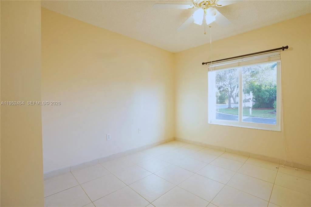 Real estate property located at 9913 31st St, Miami-dade, Costa Verde Sec 1, Doral, FL