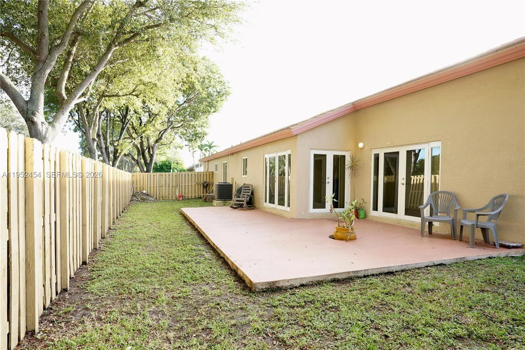 Real estate property located at 9913 31st St, Miami-dade, Costa Verde Sec 1, Doral, FL