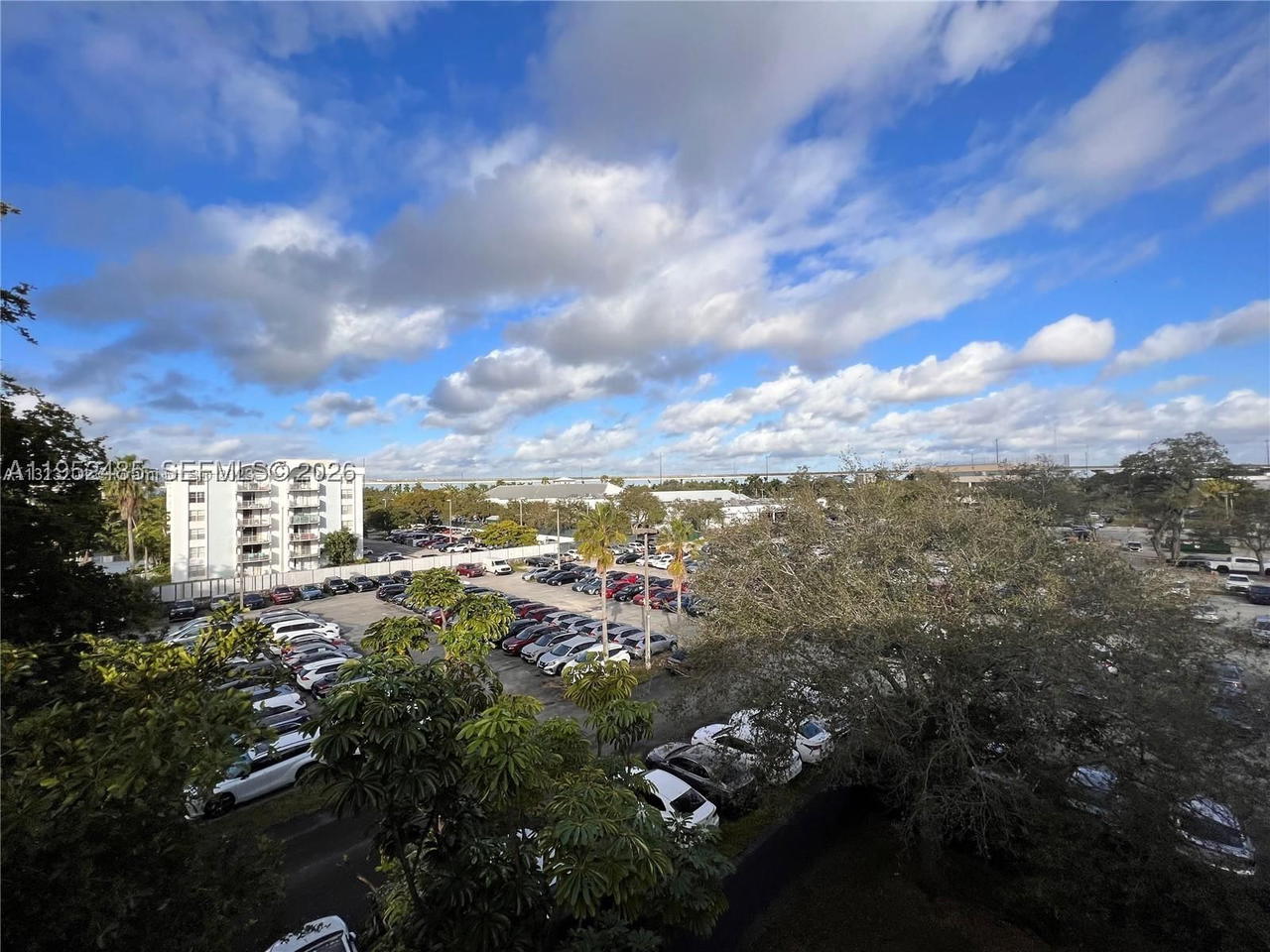 Real estate property located at 16220 2nd Ave #511, Miami-dade, Parkway Grove Condo Par, Miami, FL