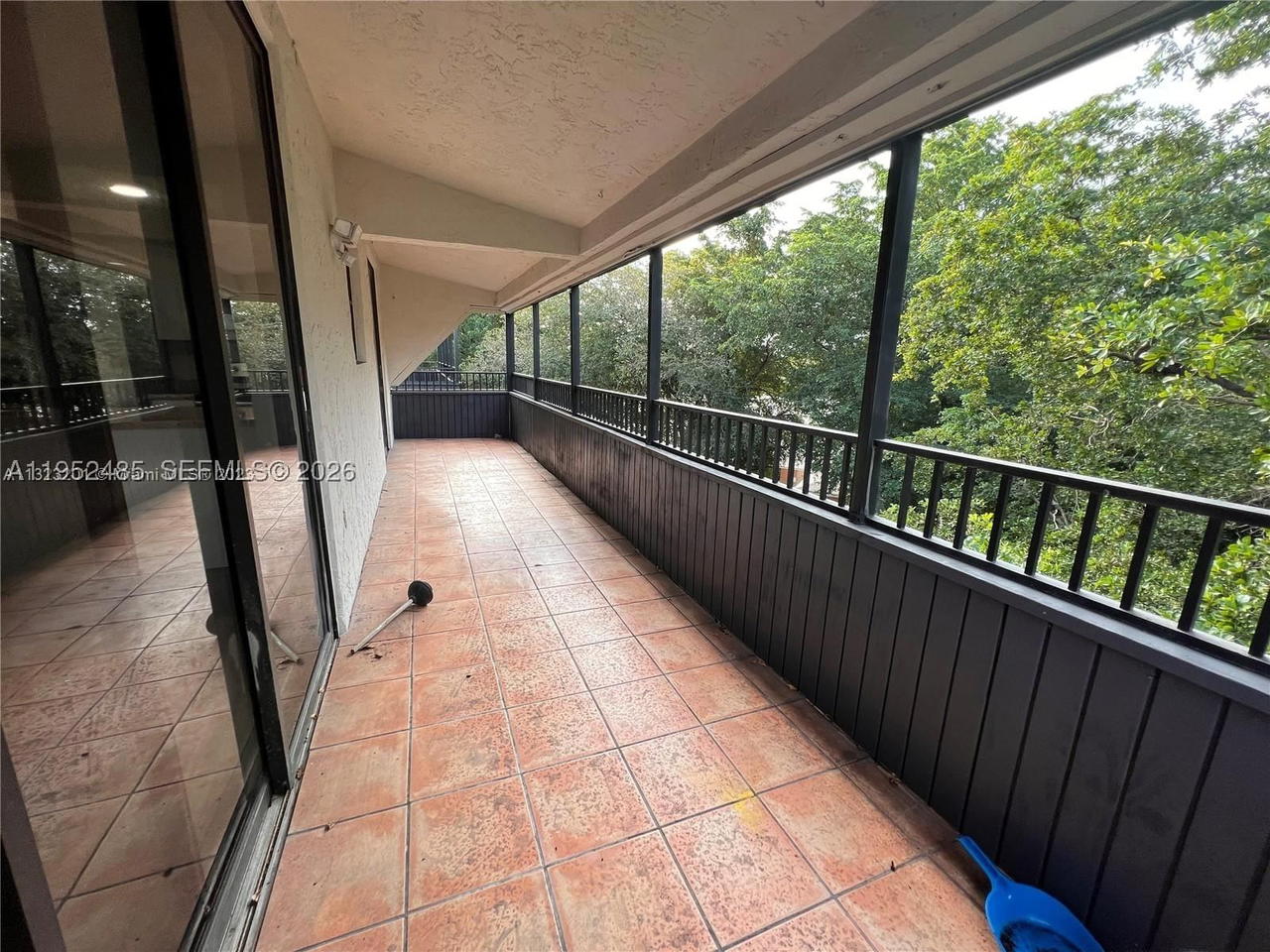 Real estate property located at 16220 2nd Ave #511, Miami-dade, Parkway Grove Condo Par, Miami, FL