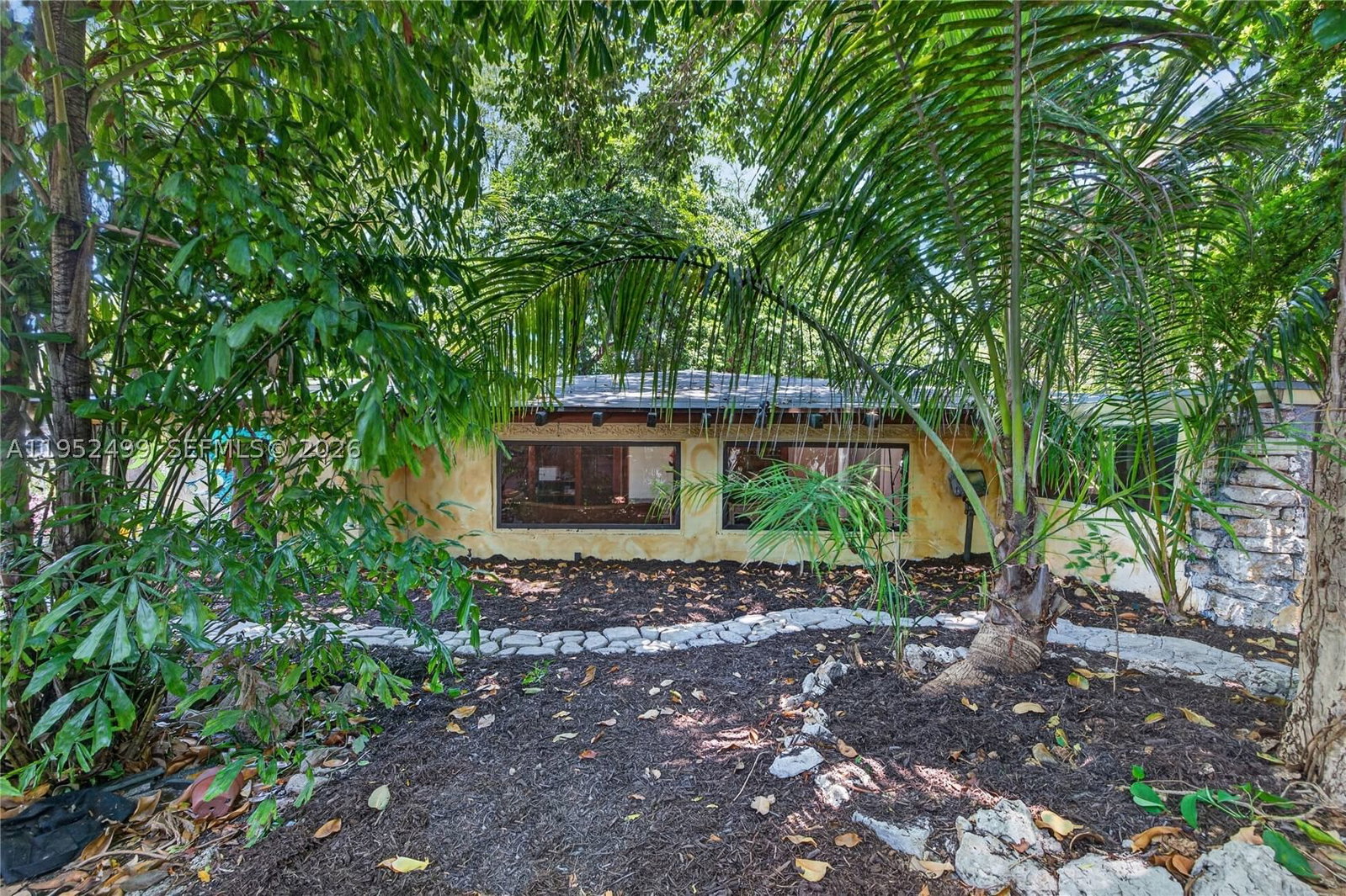 Real estate property located at 732 43rd Ct, Broward, Prospect Gardens, Oakland Park, FL