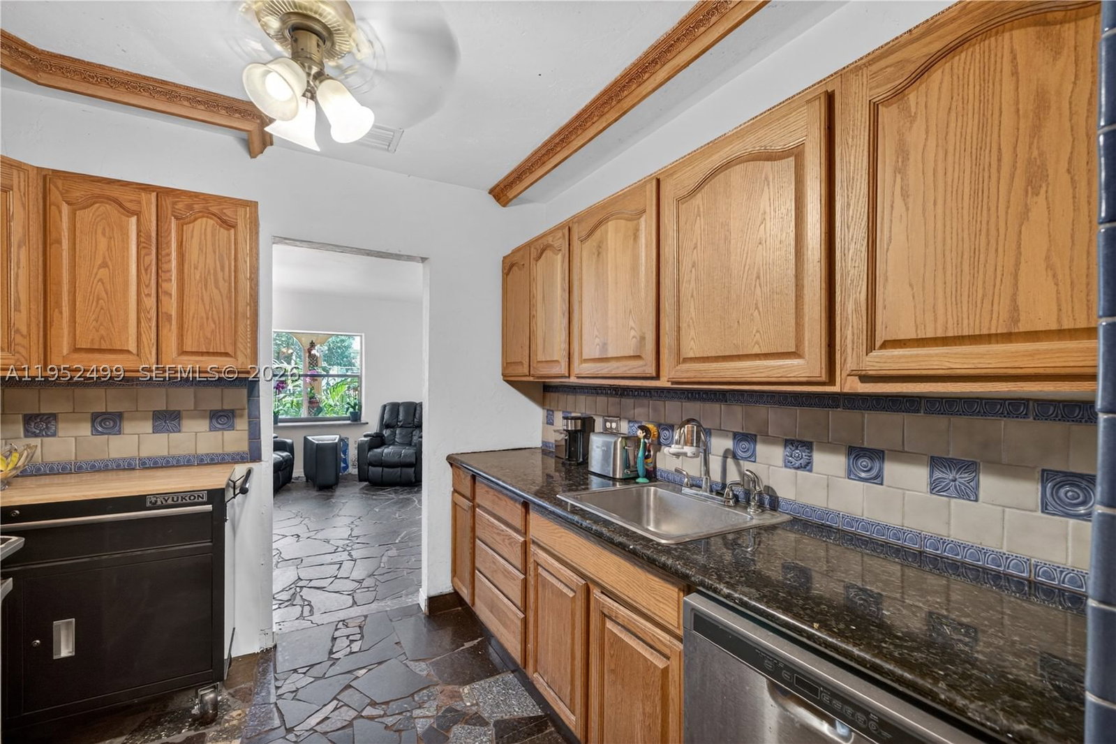 Real estate property located at 732 43rd Ct, Broward, Prospect Gardens, Oakland Park, FL