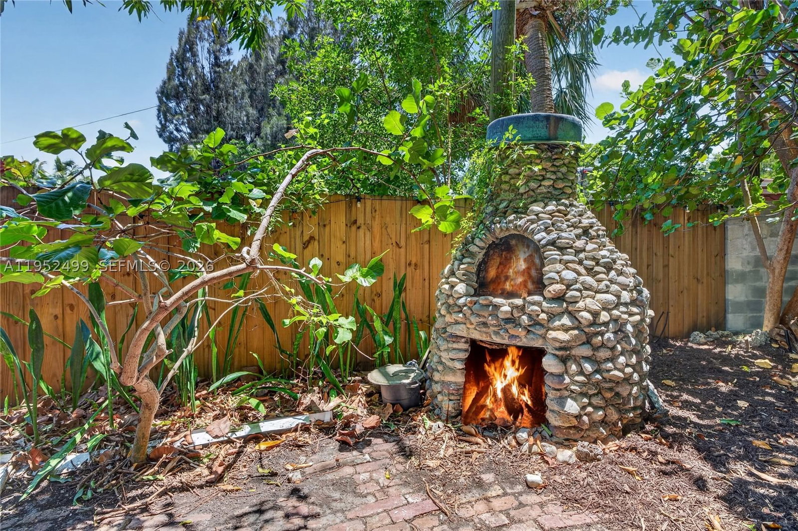 Real estate property located at 732 43rd Ct, Broward, Prospect Gardens, Oakland Park, FL