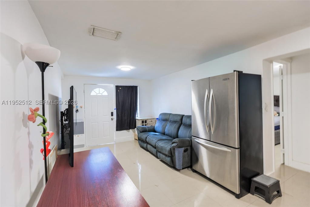 Real estate property located at 14601 10th Ave, Miami-dade, Biscayne Gardens Sec F Pt, Miami, FL