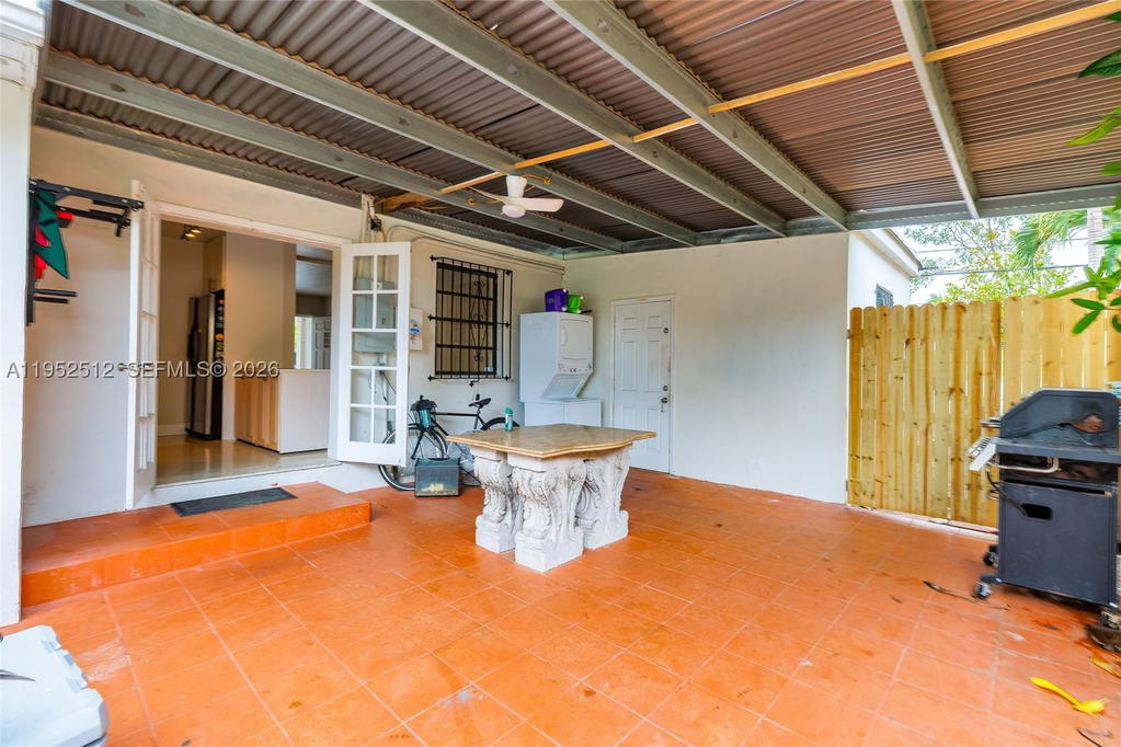 Real estate property located at 14601 10th Ave, Miami-dade, Biscayne Gardens Sec F Pt, Miami, FL