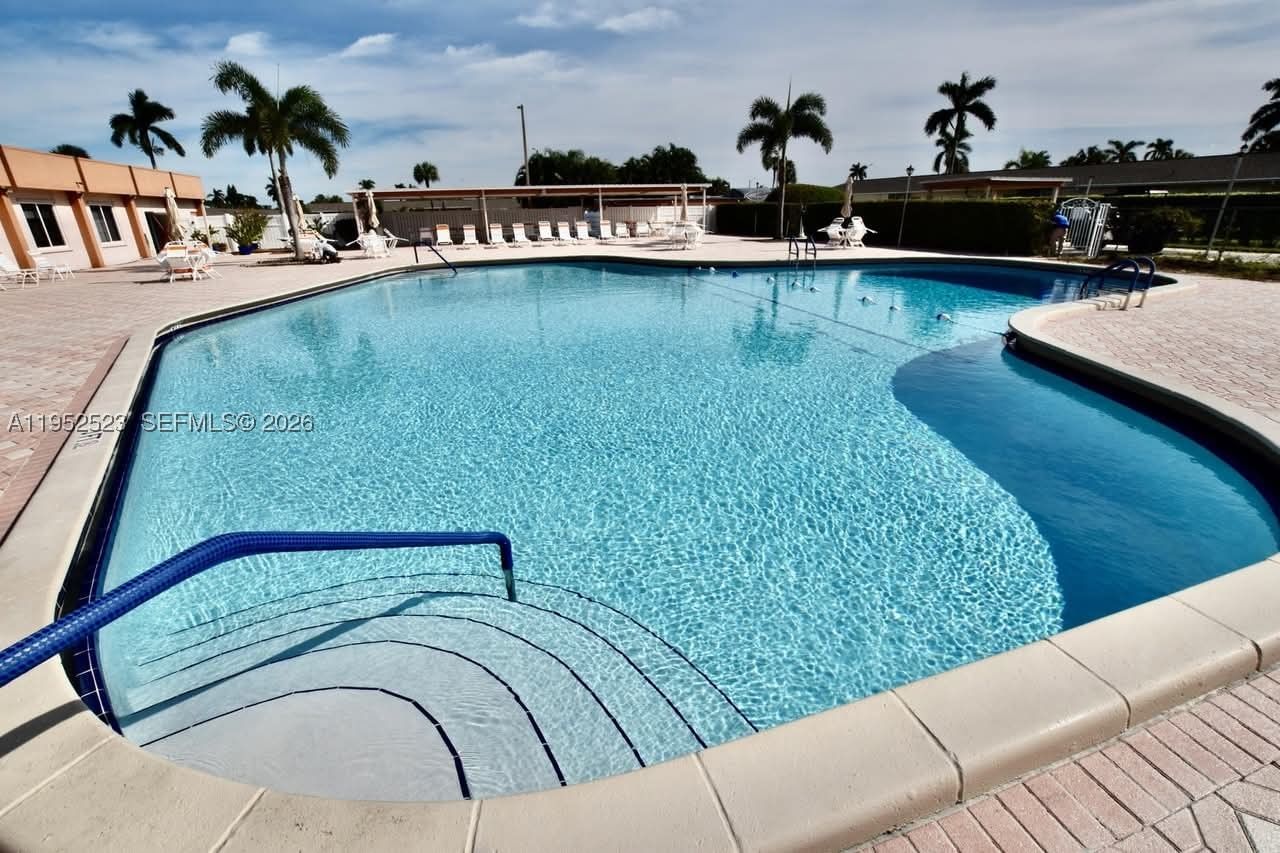 Real estate property located at 2772 Dudley Dr E D, Palm Beach, Cresthaven Villas Condo 2, West Palm Beach, FL