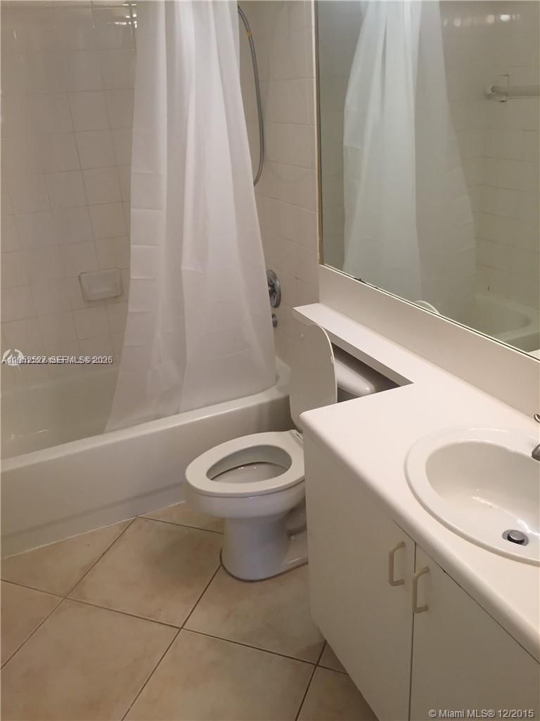Real estate property located at 7816 Sonoma Springs Cir #104, Palm Beach, St Andrews At Boynton Bea, Lake Worth, FL