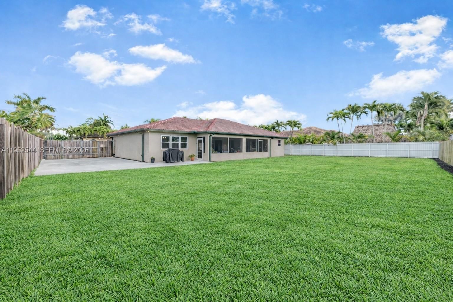 Real estate property located at 13220 205th Ln, Miami-dade, Sea Pines Estates, Miami, FL