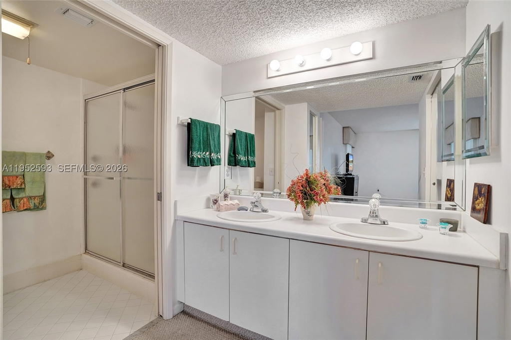 Real estate property located at 12955 16th Ct #314M, Broward, Ivanhoe East At Century V, Pembroke Pines, FL