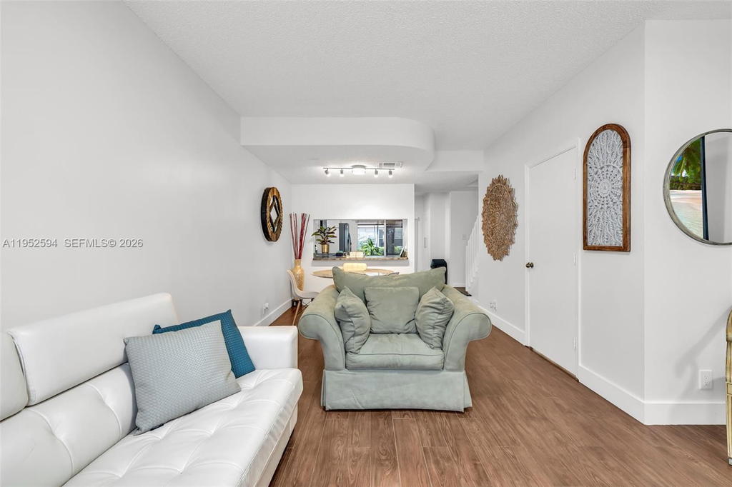 Real estate property located at 3340 Confetti Ln #79-9, Broward, Infante Plat, Margate, FL