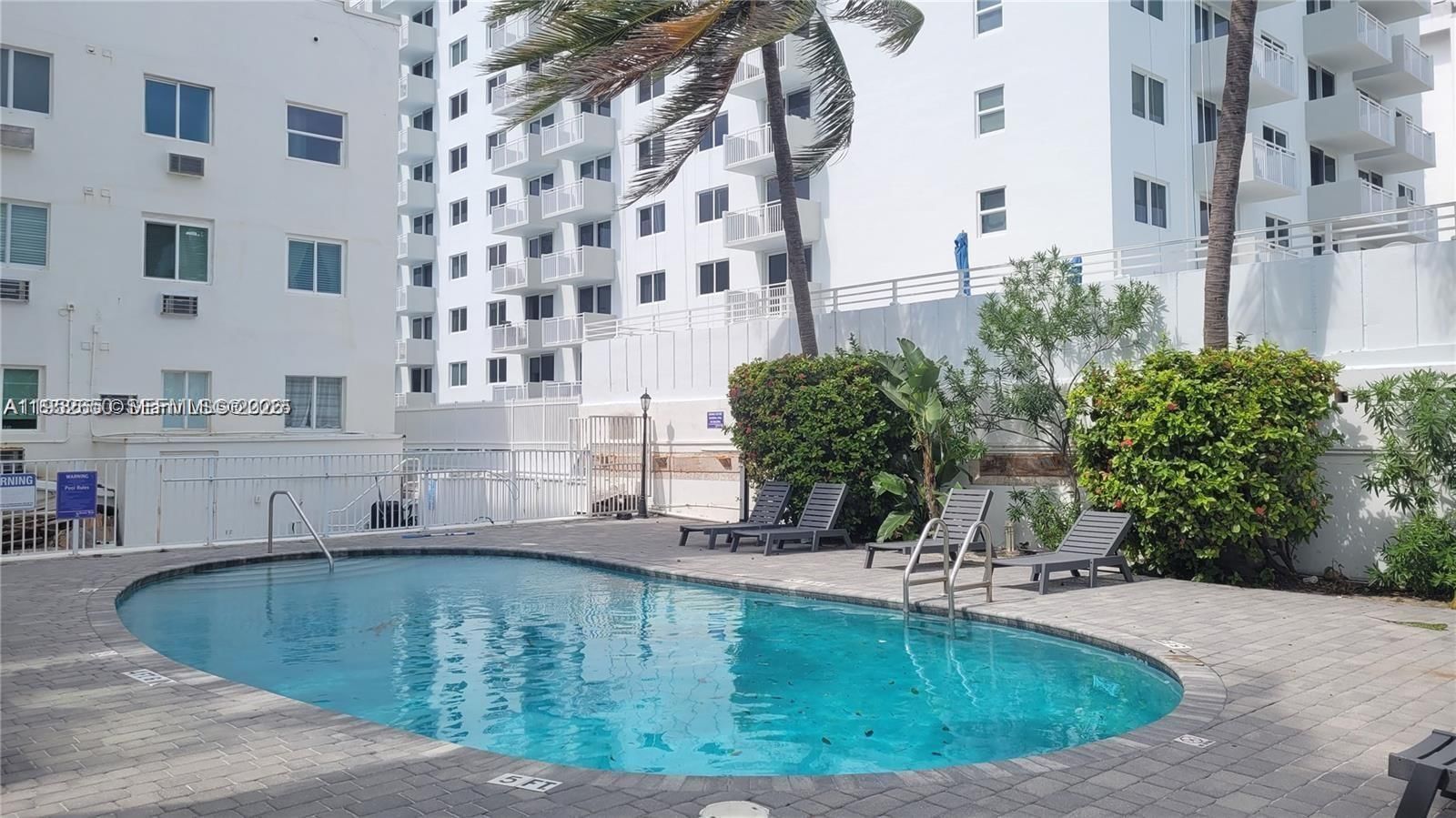 Real estate property located at 335 Ocean Dr #215, Miami-dade, Ocean Walk On South Beach, Miami Beach, FL