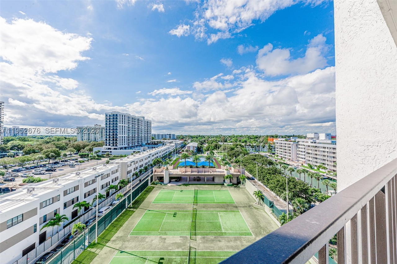 Real estate property located at 1800 114th St #909, Miami-dade, Cricket Club, Miami, FL