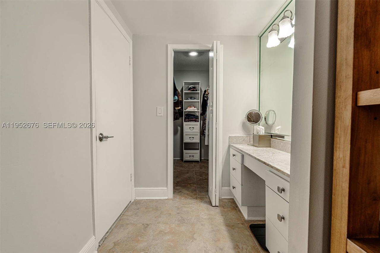 Real estate property located at 1800 114th St #909, Miami-dade, Cricket Club, Miami, FL