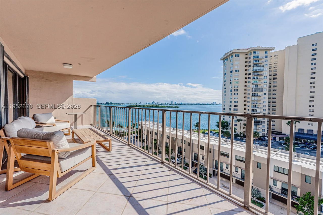Real estate property located at 1800 114th St #909, Miami-dade, Cricket Club, Miami, FL