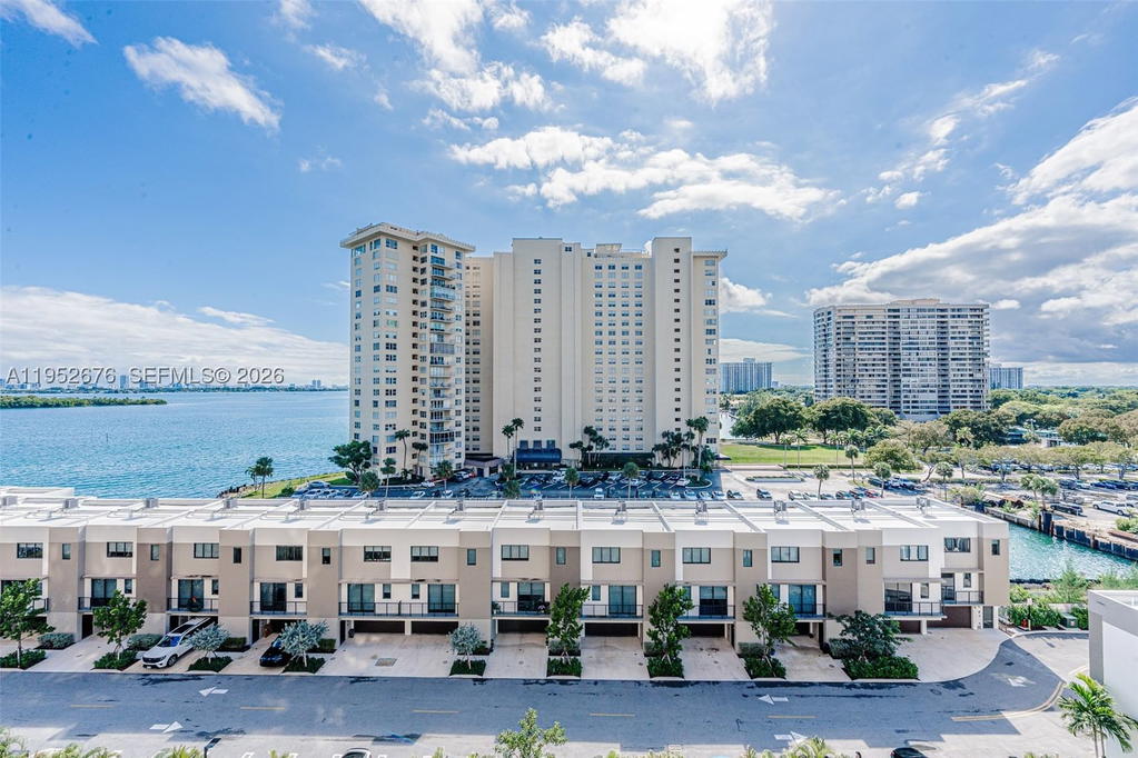 Real estate property located at 1800 114th St #909, Miami-dade, Cricket Club, Miami, FL